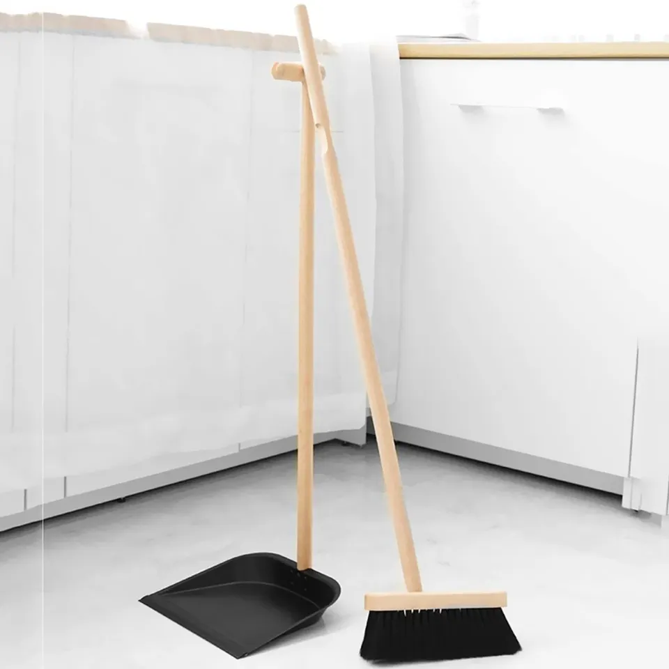 Long handle wooden dustpan set