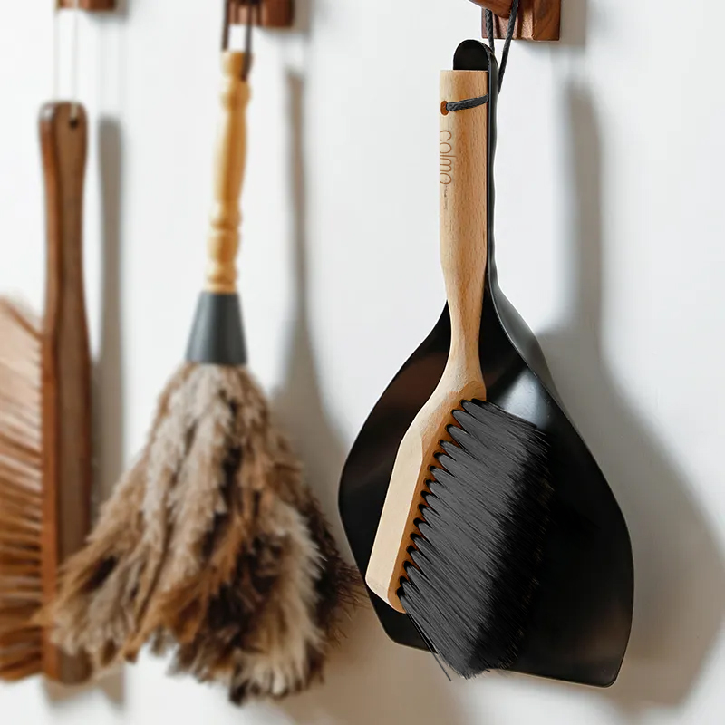 Wooden dustpan set